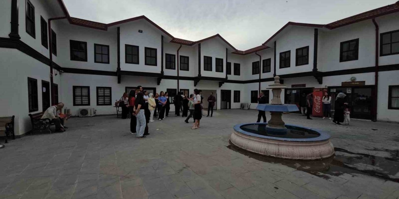 Turistik Karaelmas Treni ikinci seferini tamamladı