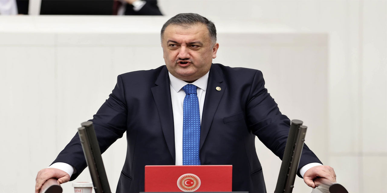 Hasan Karal, Arhavi’deki “Çöp Dağlarını” Meclis Gündemine Taşıdı