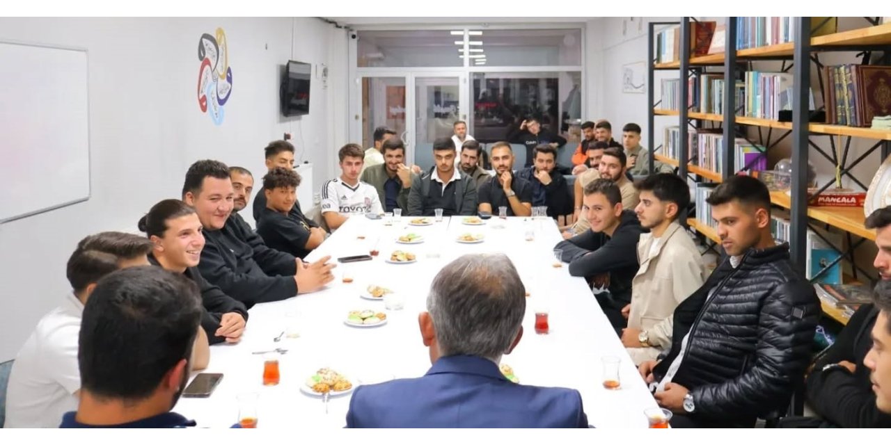 Bayburt’ta ‘Gençlik Buluşması’ programı düzenlendi