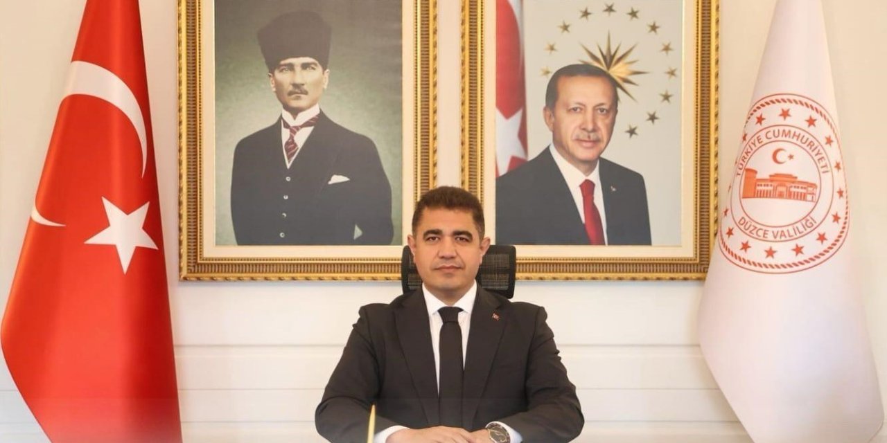 Vali Aslan, "Milletimizin manevi hayatını aydınlatmaktadır"