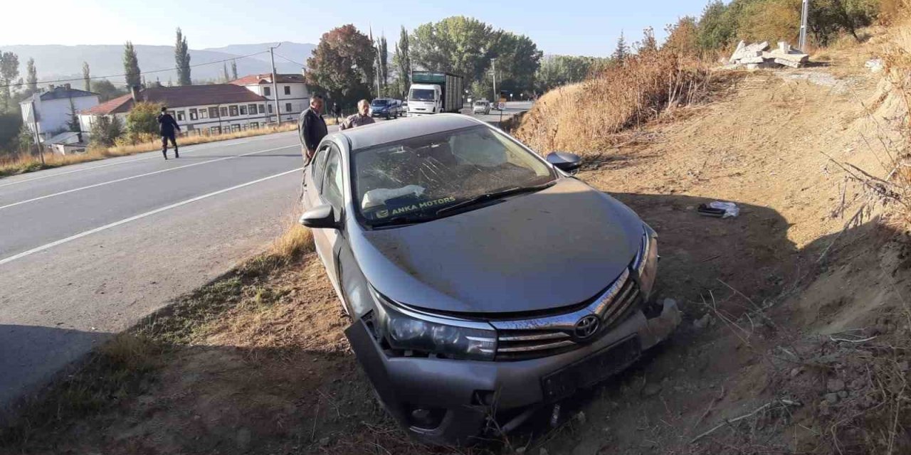 Kazada yaralanan yaşlı kadın hayatını kaybetti