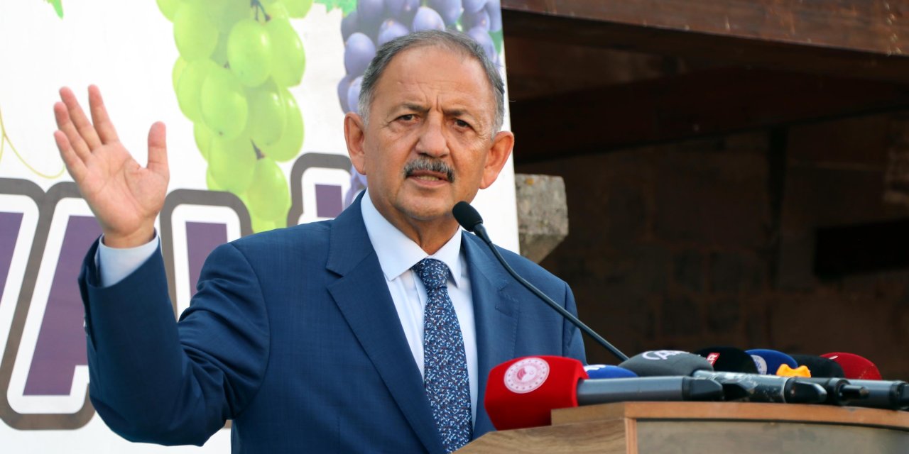 Bakan Özhaseki: Camilerimiz, Anadolu'da Medeniyetimizin Vurulmuş Mühürleridir (3)