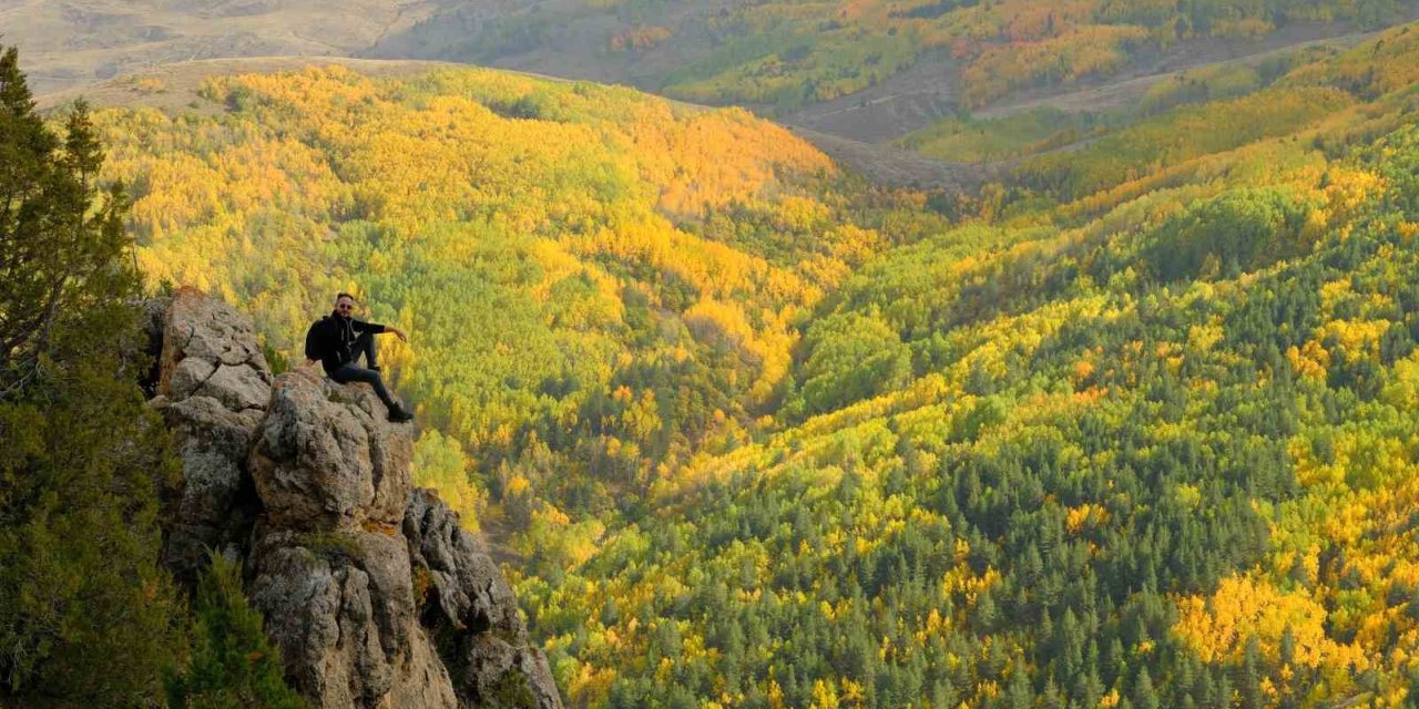 "Sonbaharın Başkenti" Gümüşhane renk cümbüşüne döndü
