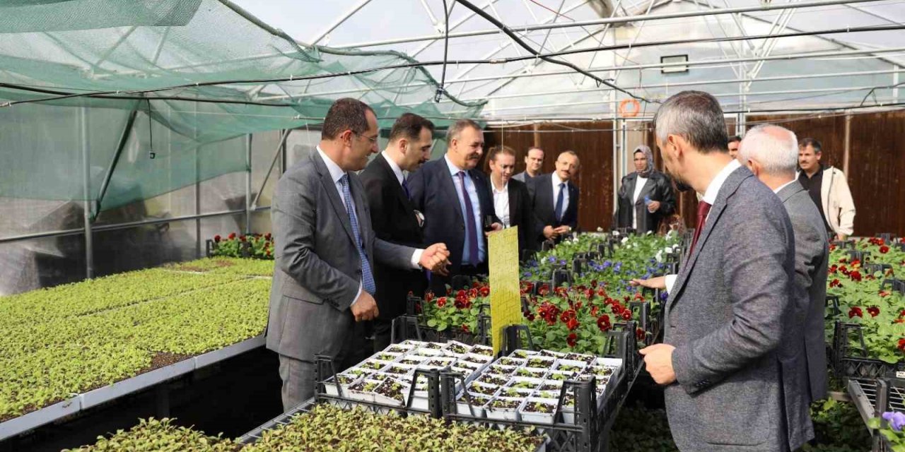 Trabzon’un Akçaabat ilçesinde tarımsal üretime destek sürüyor