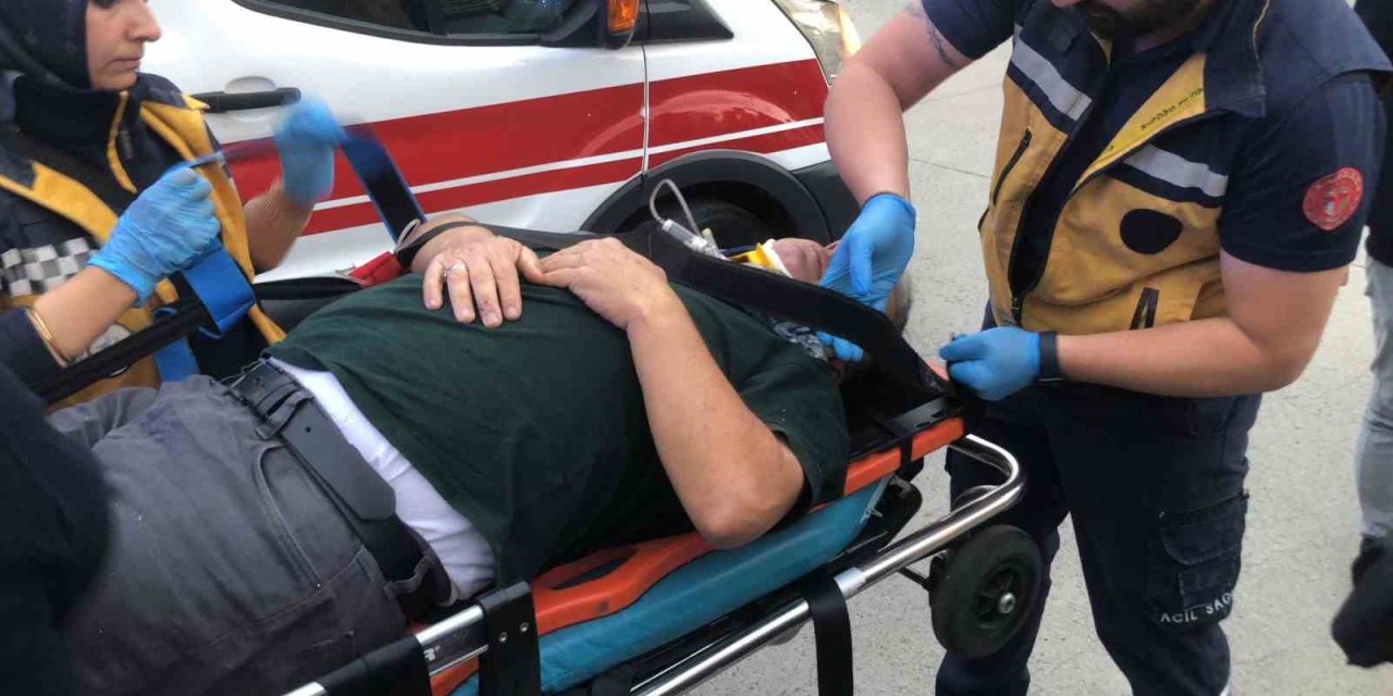 Samsun’da sıkışmalı trafik kazası: 2 yaralı