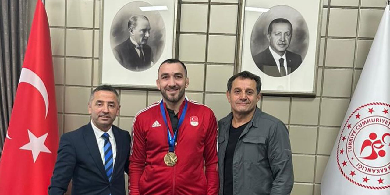 Rizeli Güreşçi Mehmet Ali Küçükosman Dünya Şampiyonu Oldu