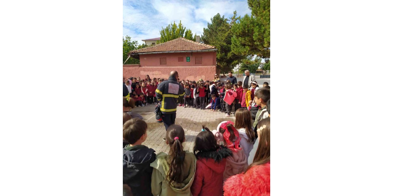 Çorum’da ilkokul öğrencilerine yangın eğitimi