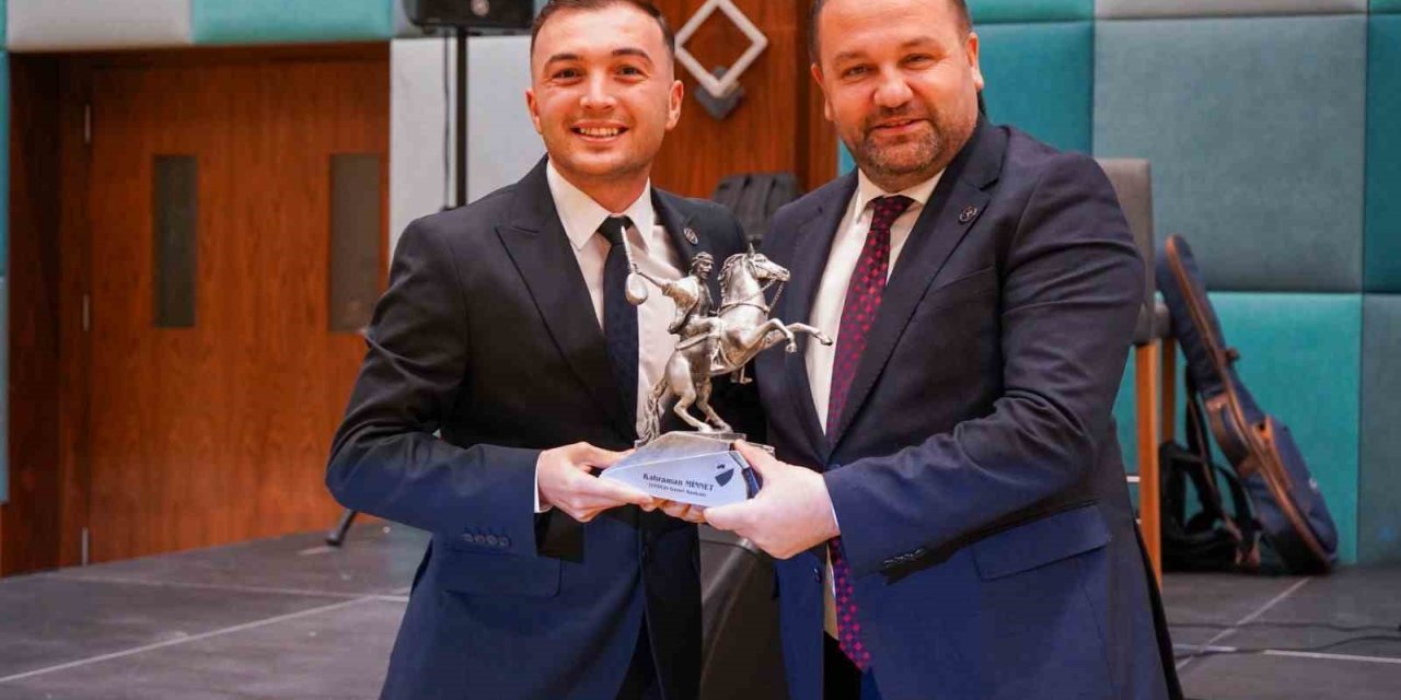 Kahraman Minnet: "Türk hakemliğinin en büyük sorunu bütünlüğü sağlayamamaktır"