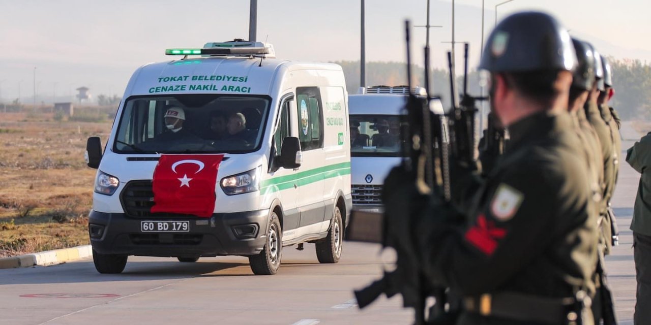 Şehit Eyüp Güner Gaziantep’e dualarla uğurlandı