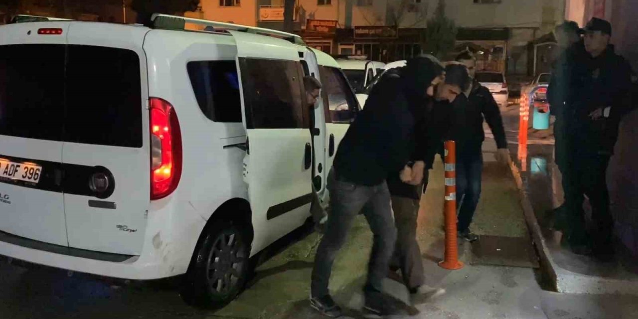 Babasını öldürüp kaçtı, polisin operasyonuyla yakalandı