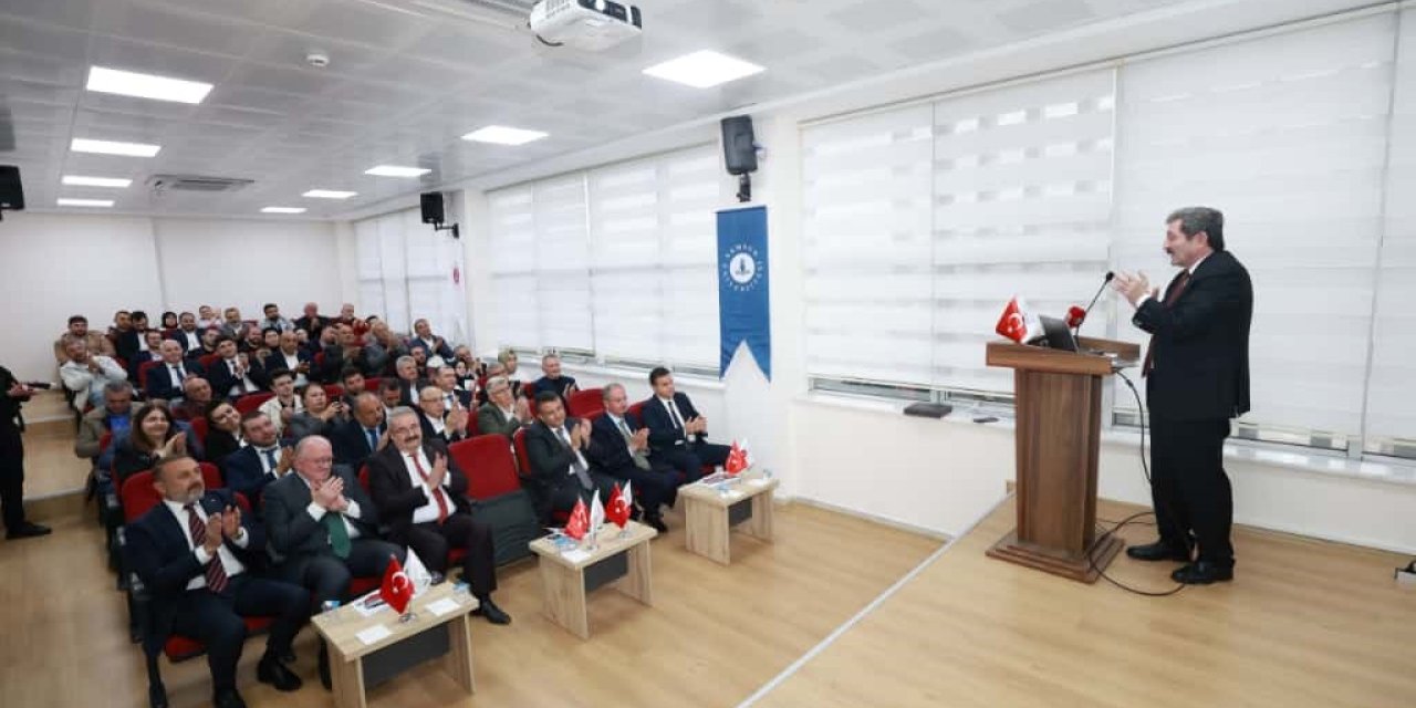 Samsun Valisi Tavlı: "Yüz yıl sonrasının temelleri atılıyor"