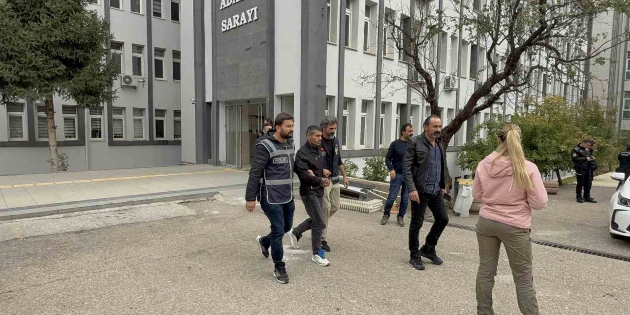 Gerçek polisler sahte polisi kıskıvrak yakaladı