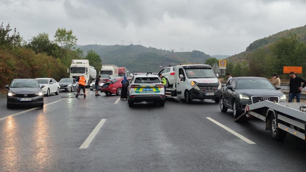 Düzce’de yılın 9 ayında 2 bin 16 trafik kazası meydana geldi