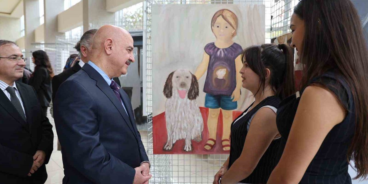 Öğrencilerin ortak eserleri sergilendi