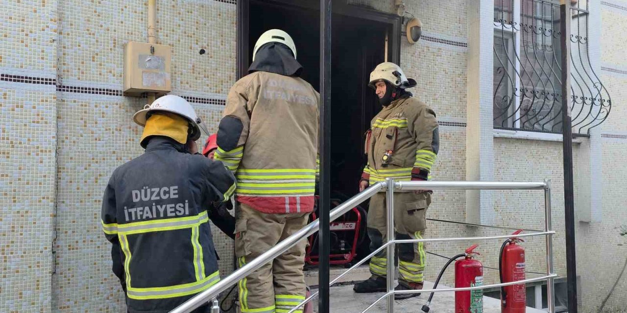 Düzce’de sabah saatlerinde korkutan yangın