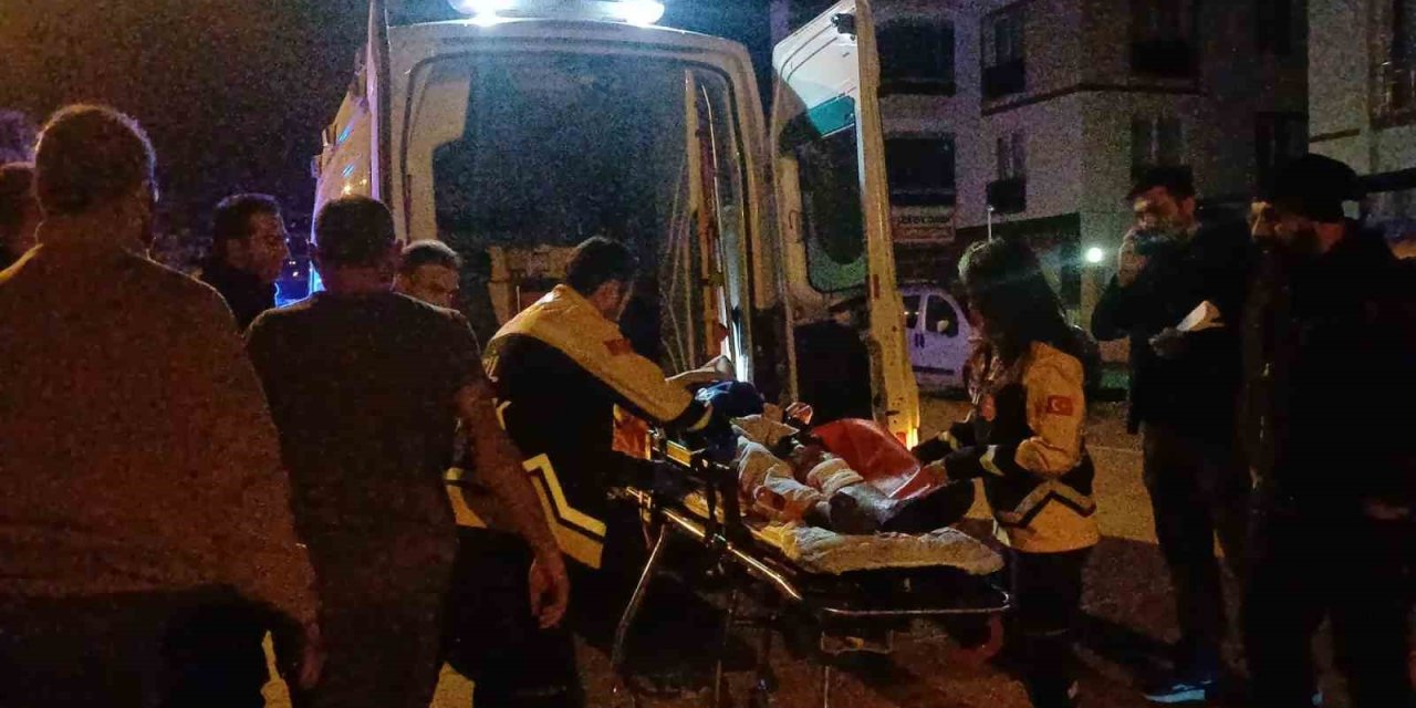 Silahla yaralanan genç, bina boşluğuna kaçarak canını zor kurtardı