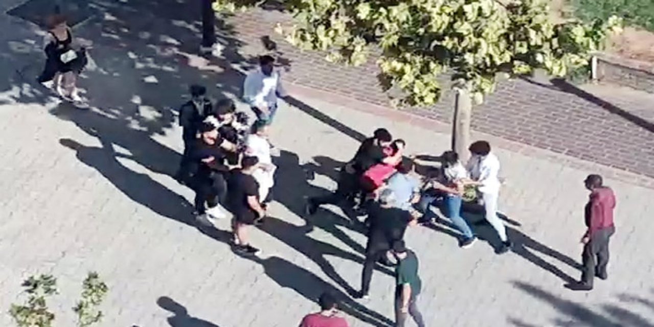 Gaziantep'te, Tekmeli Tokatlı Kavga Kamerada