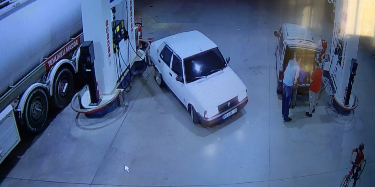 Akaryakıt İstasyonunda Drift Güvenlik Kamerasında