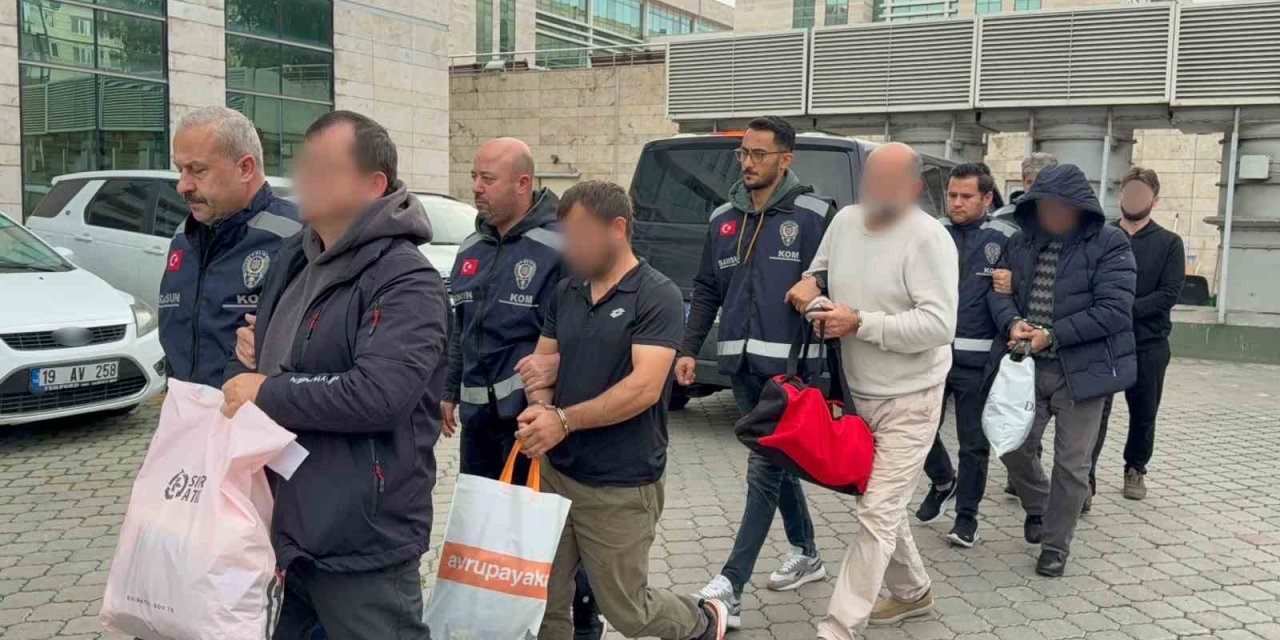 FETÖ’nün yeni yapılanmasından 5 kişi adliyeye sevk edildi