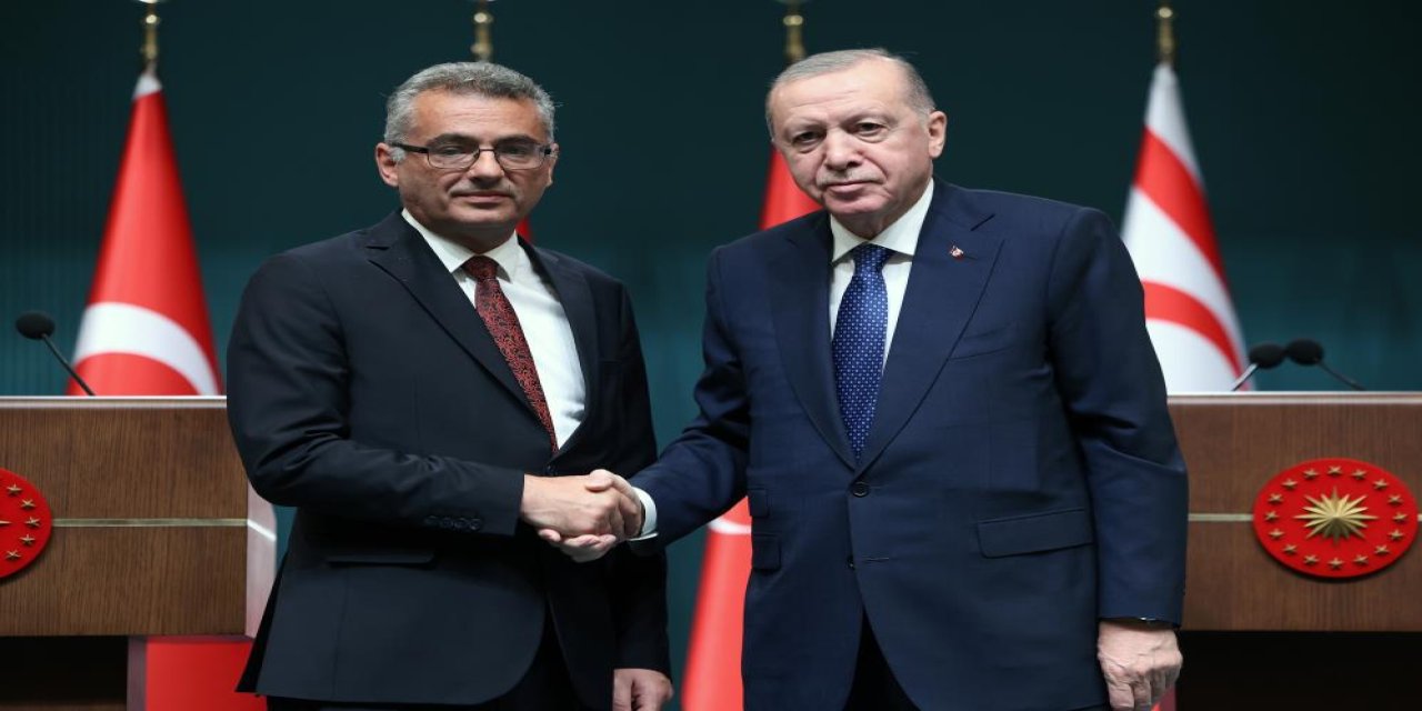 Cumhurbaşkanı Erdoğan: "Kıbrıs meselesine en gerçekçi çözümün Ada'da iki devletin bir arada var olmasından geçtiğine inanıyoruz"