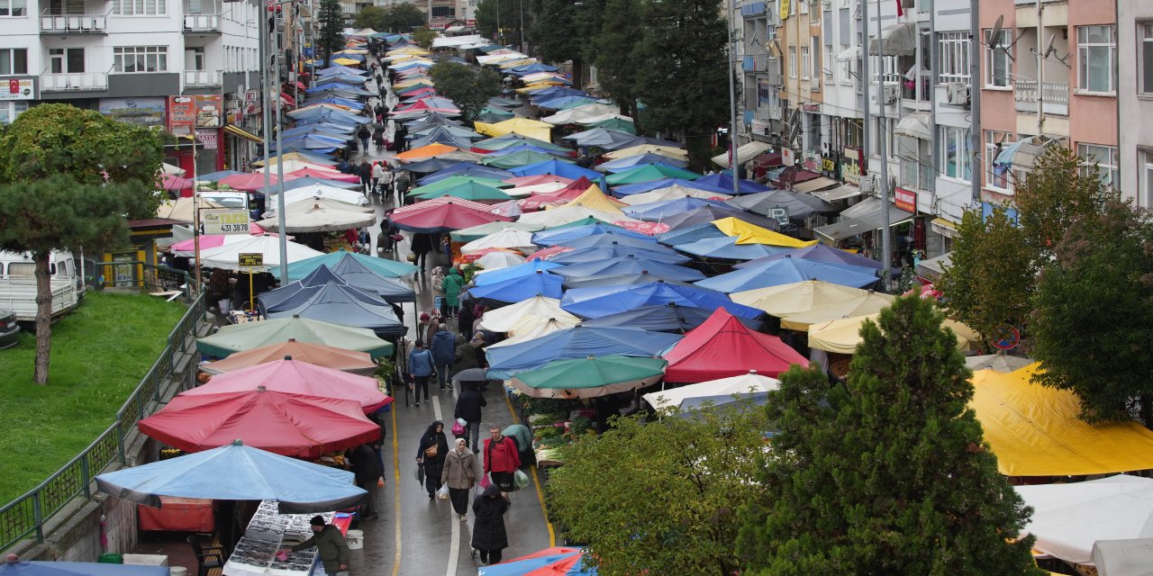 Pazarcıların tutumları marketlere yönlendiriyor, para şehir dışına çıkıyor