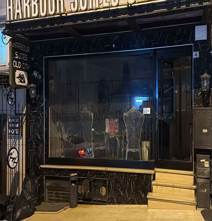 Fatih'te Böcek ailesinin kaldığı otel mühürlendi