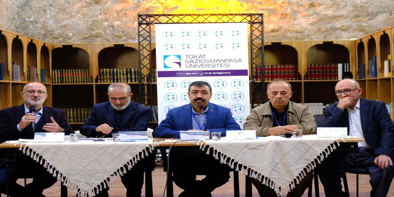 TOGÜ'de İslam hukukunun güncel meseleleri ele alındı