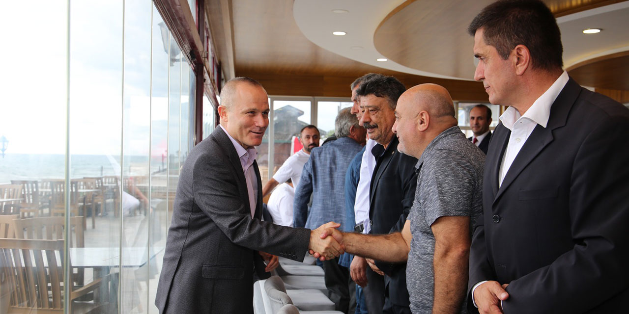 Rize İl Emniyet Müdürü Türesin, muhtarlarla bir araya geldi