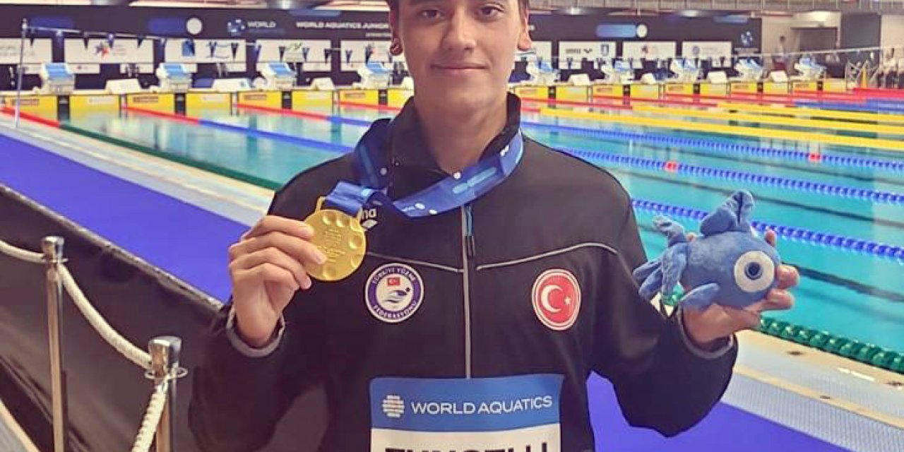 Milli Yüzücü Kuzey Tunçelli'den Bir Dünya Şampiyonluğu Daha Geldi