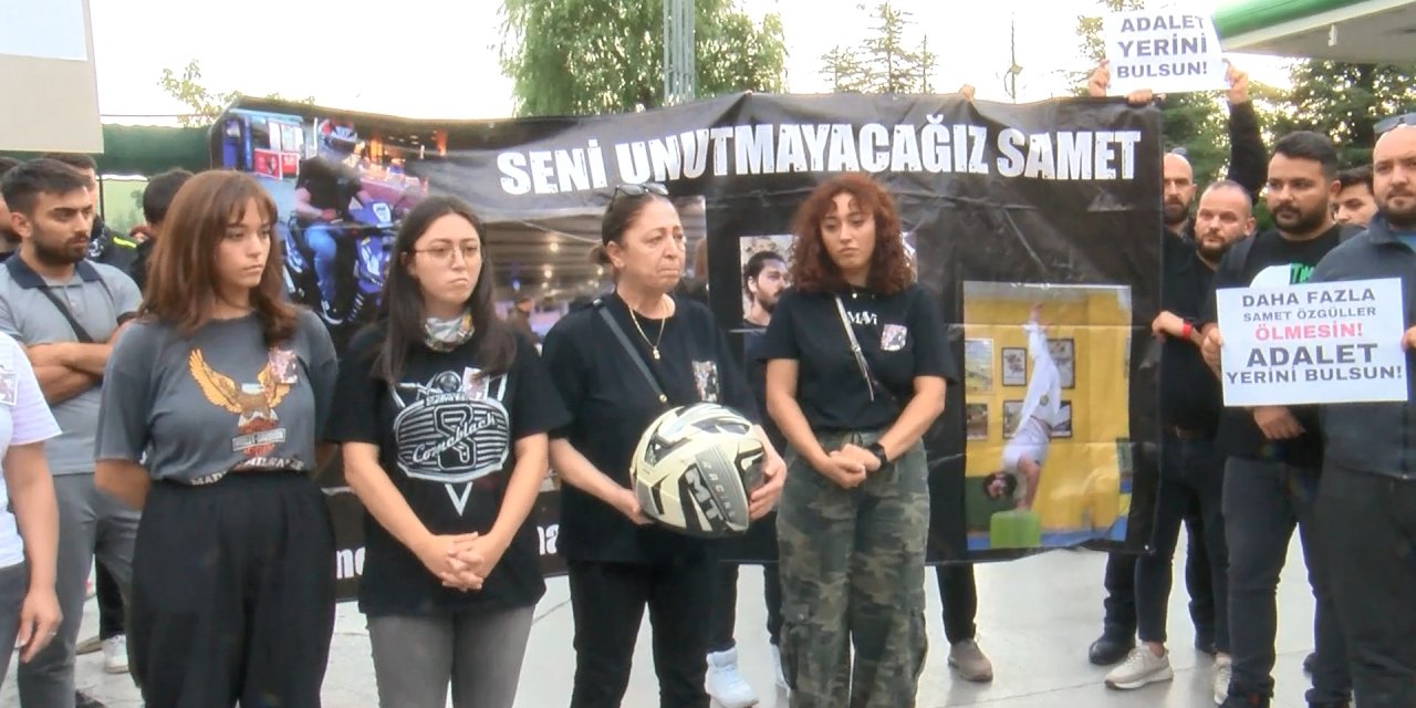 'Yol Verme' Kavgasında Öldürülen Motokurye İçin Anma Etkinliği Düzenlendi