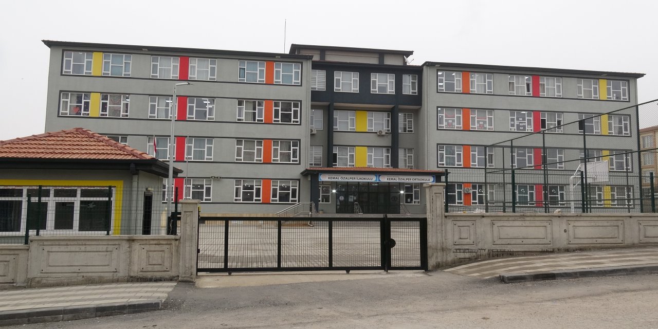 Malatya'da 12 yaşındaki öğrenci sınıfta kalp krizi geçirerek hayatını kaybetti