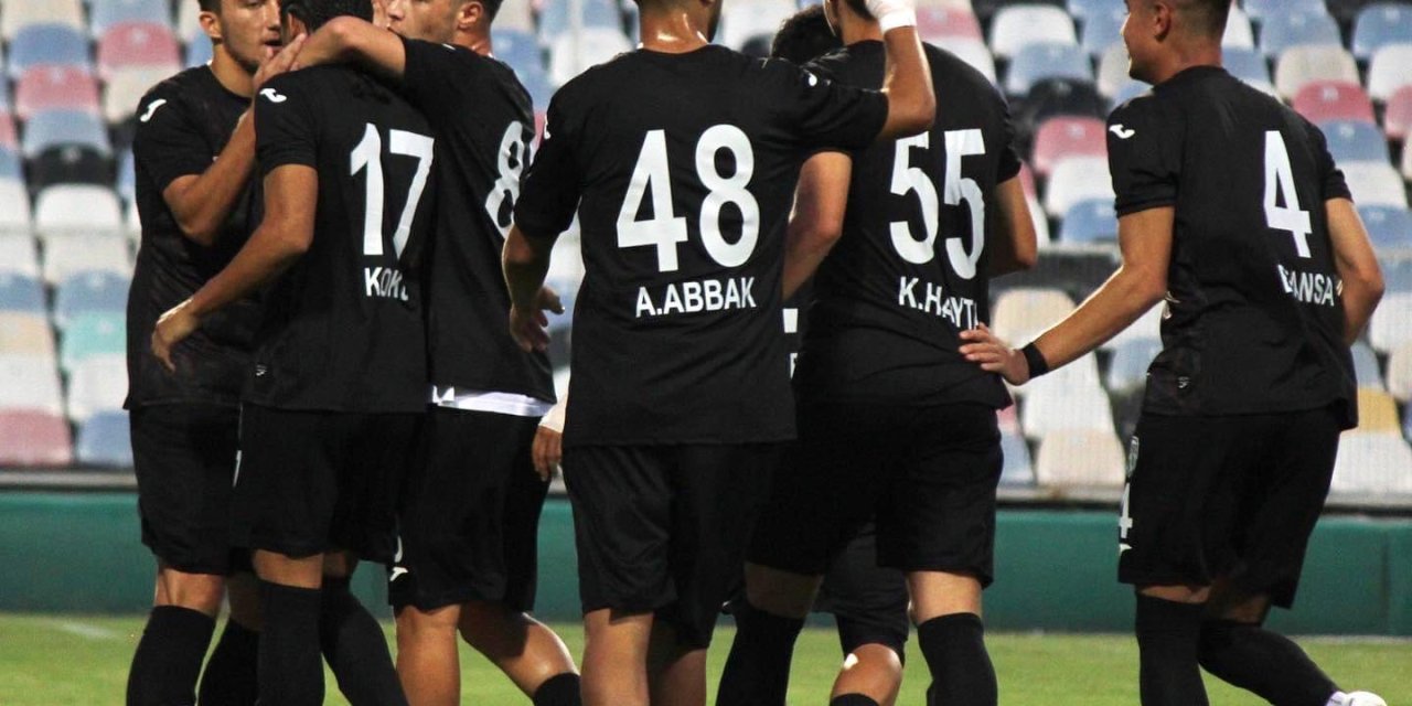 Bornova 1877 - Bayburt Özel İdare Spor: 5-1