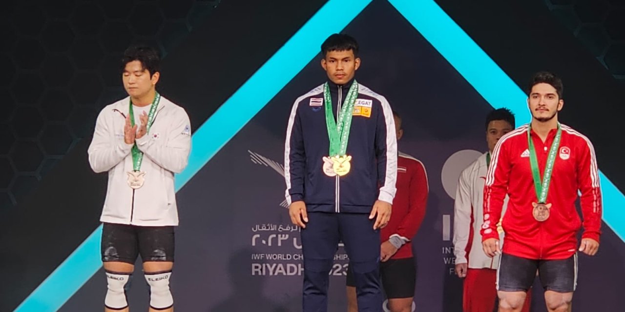 Milli Halterci Muhammed Furkan Özbek, Dünya Üçüncüsü Oldu