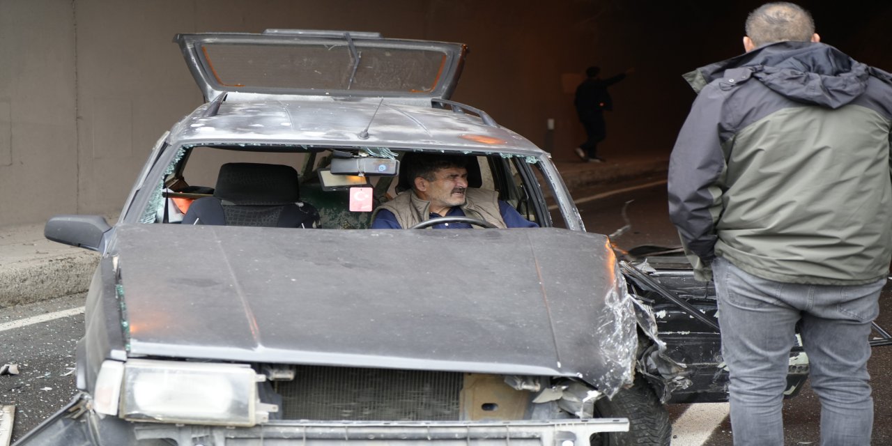 Gümüşhane’de yarım saat arayla meydana gelen iki kazada 1 kişi öldü, 3 kişi yaralandı