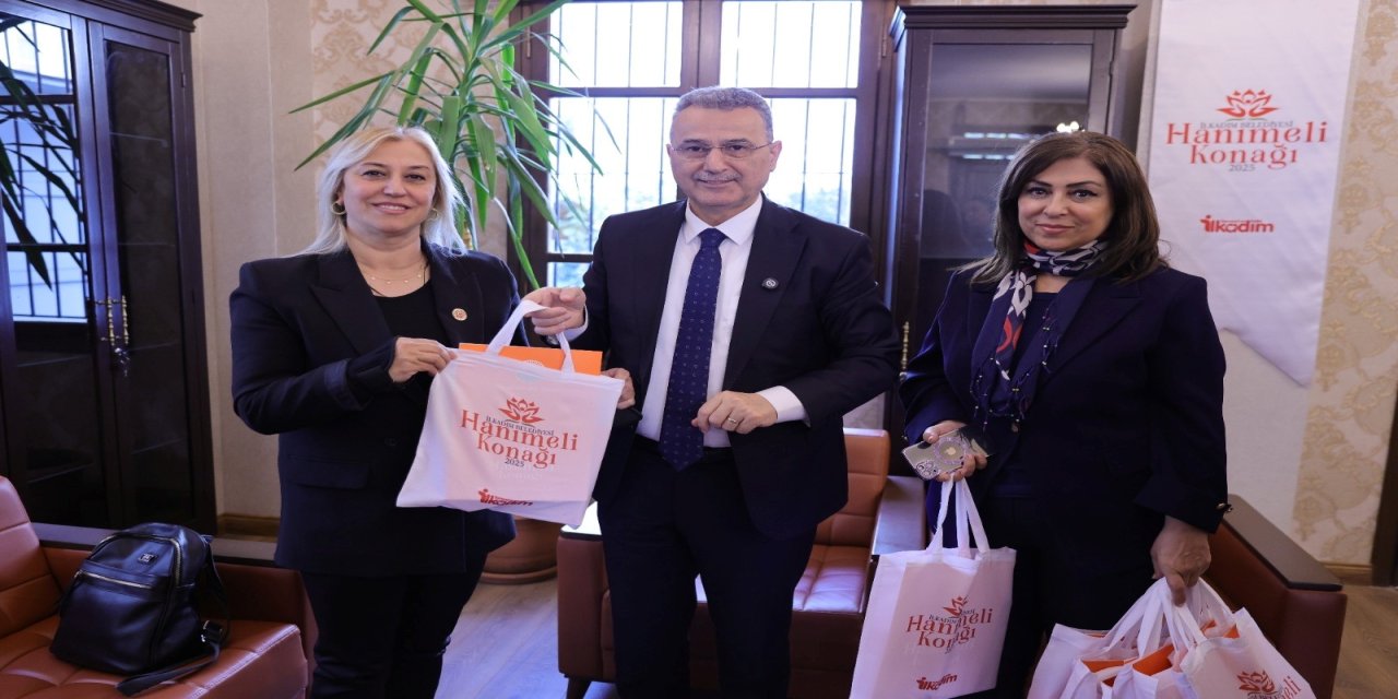 'İlkadım'ın kadın muhtarları çalışıyor'