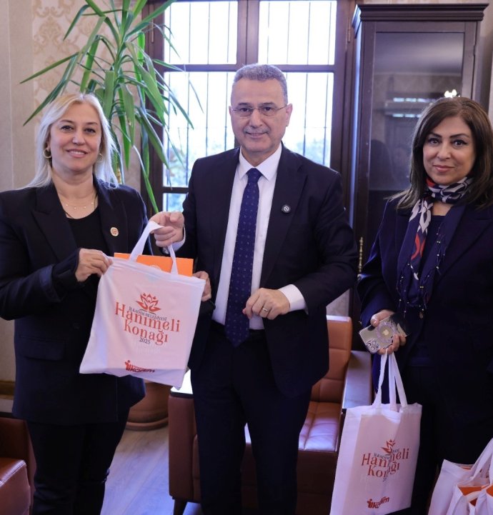 'İlkadım'ın kadın muhtarları çalışıyor'