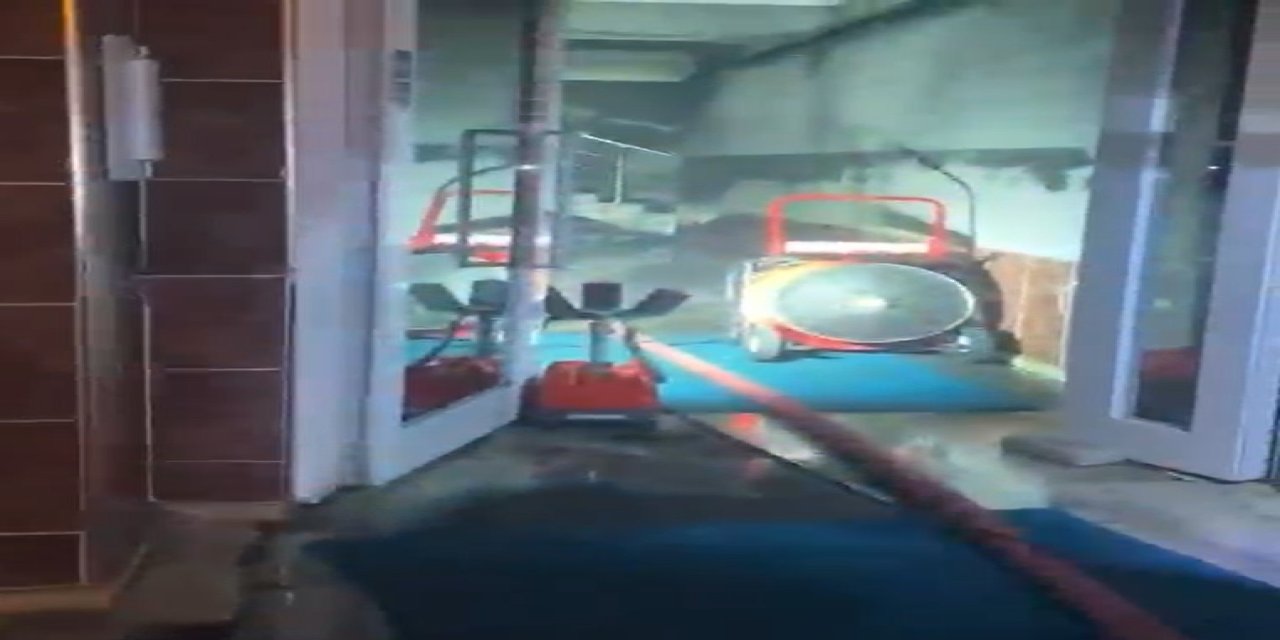 Düzce'de apartmanda çıkan yangında 1 kişi dumandan etkilendi