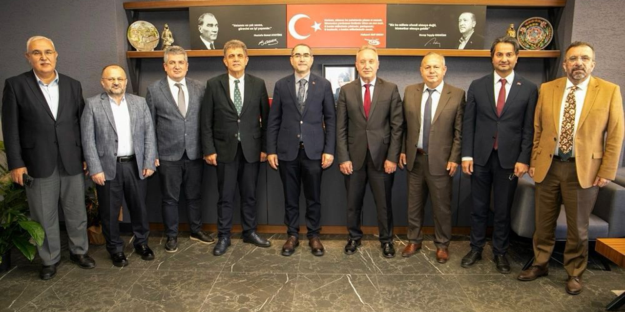 Demiral'dan Trabzon'a Sağlık çıkartması