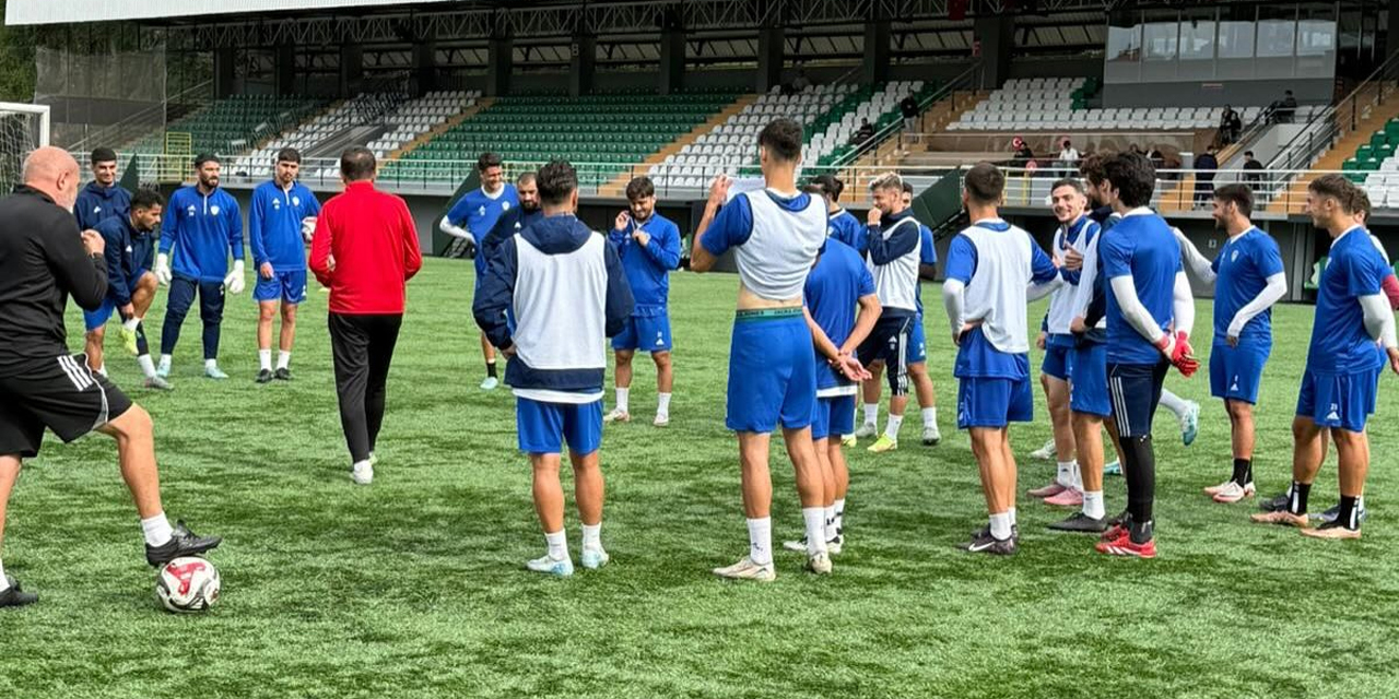 9 maçtır kazanamayan Çayelispor, Lider Sebat Gençlik deplasmanında