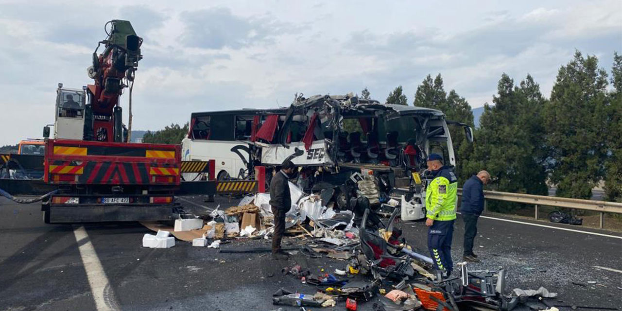 Osmaniye’deki 7 ölümlü kazada hayatını kaybedenlerin isimleri belli oldu