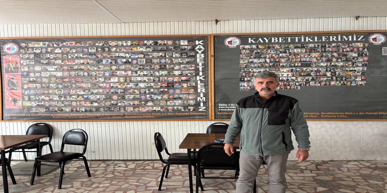 Hüzün ve hatıra yan yana