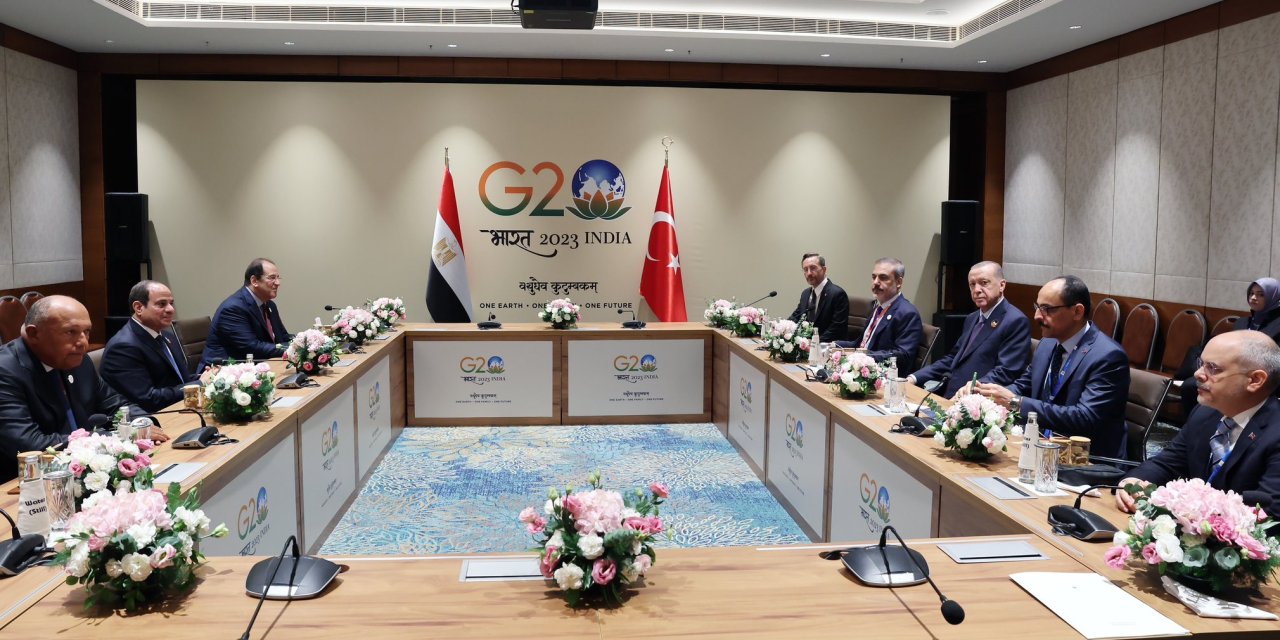 Erdoğan, Mısır Cumhurbaşkanı Sisi İle Görüştü