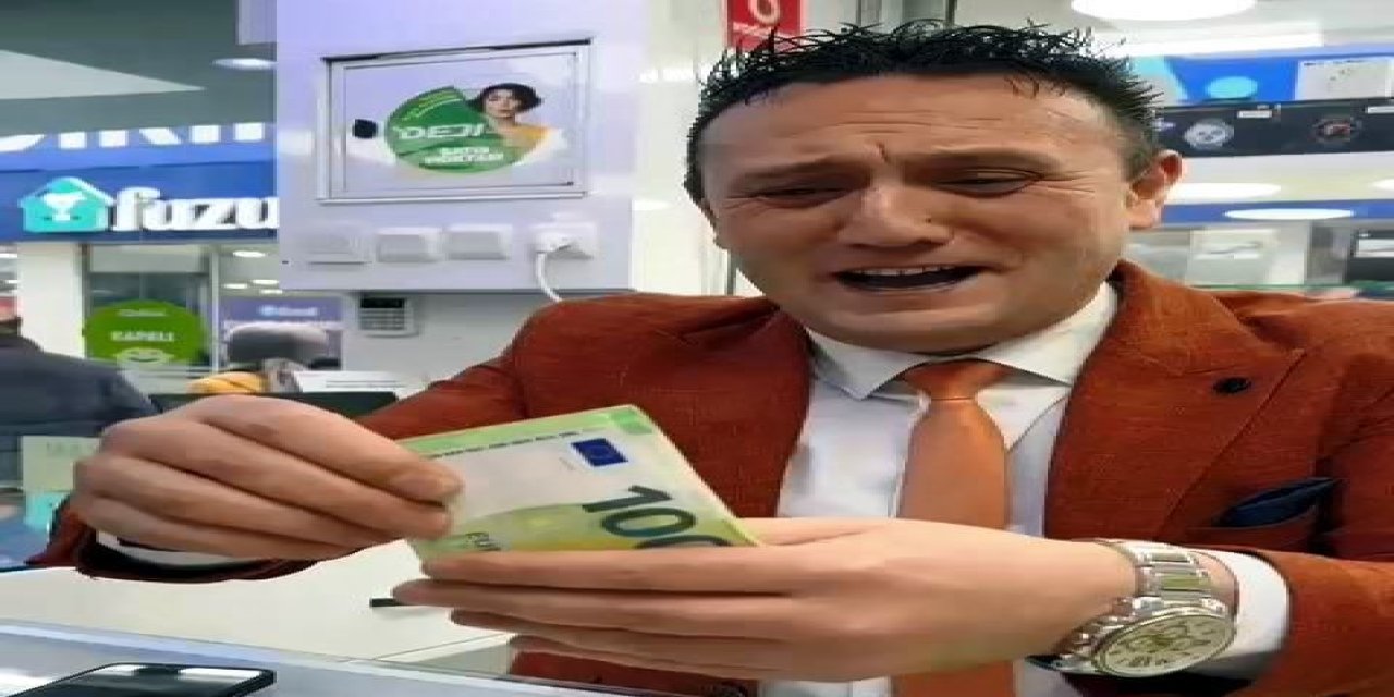 Döviz destesi masaya çıkınca telefoncu kendini tutamadı: Ağzı kulaklarına vardı