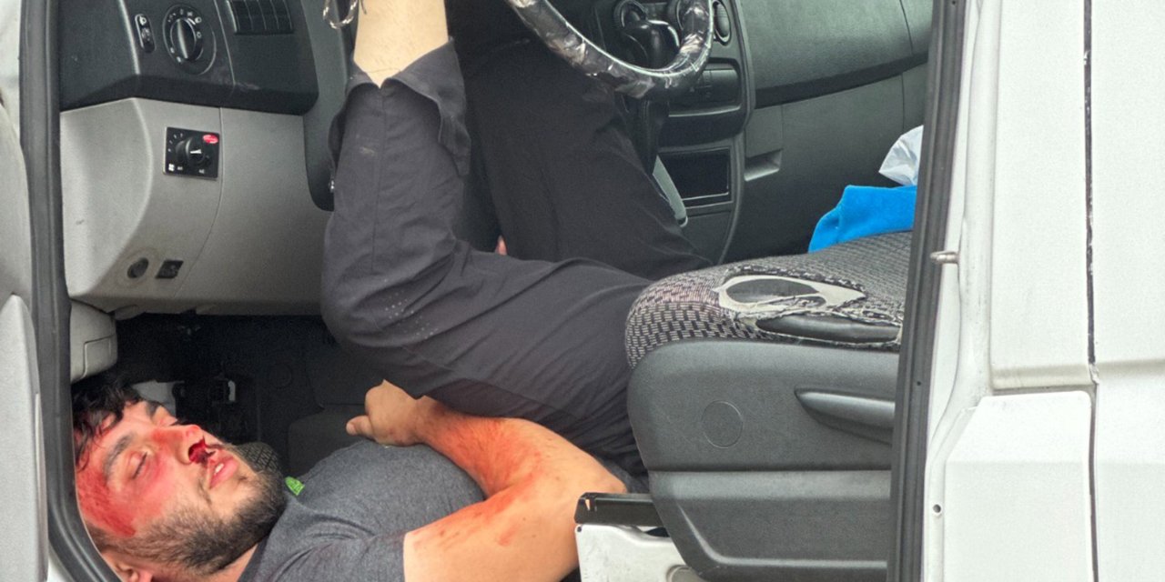 Umke Gönüllülerinden Kaza Yapan Minibüsteki Yaralıları Kurtarma Tatbikatı