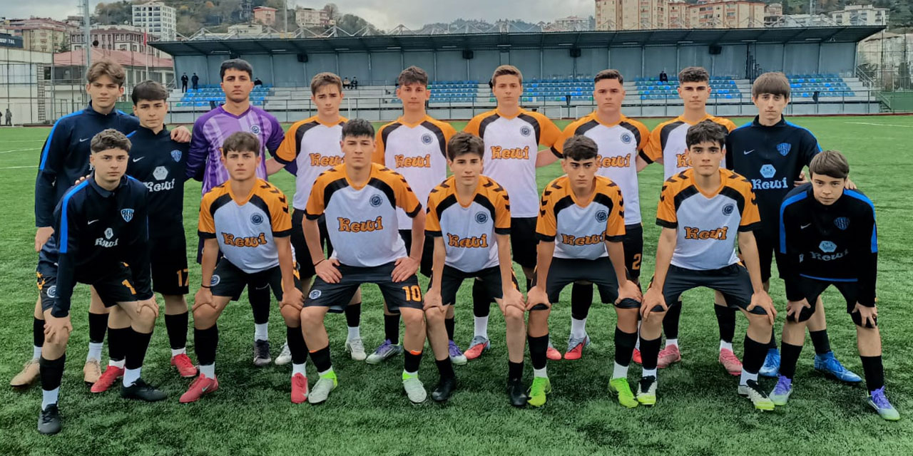 Rize Atletik, U18 Ligine farklı başladı: 5-1