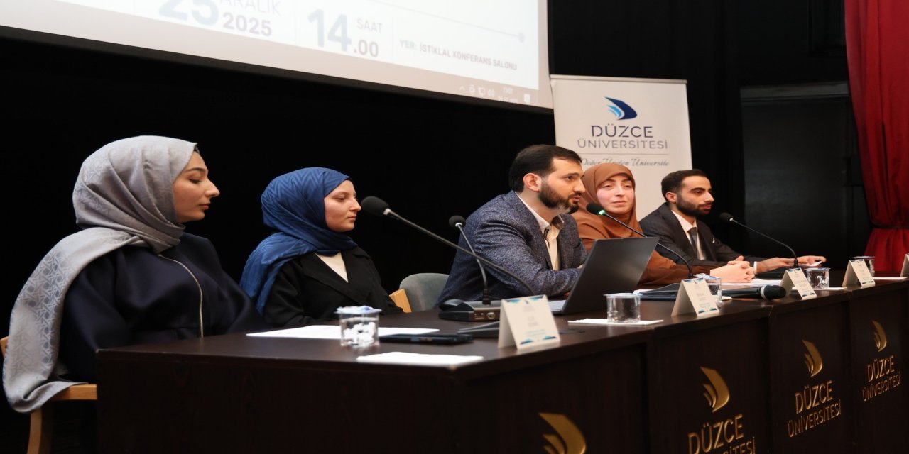 Fakülte öğrencileri, Peygamber Efendimizi anlattı: "Peygamber sevgisi ailede bir kimlik inşası"