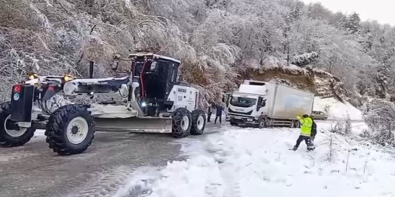 Sinop’ta kar yağışı: 34 köy yolu ulaşıma kapandı