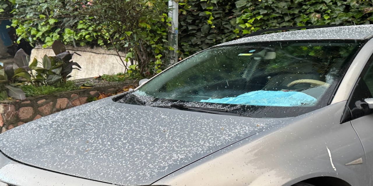 Zonguldak'ta ceviz büyüklüğünde dolu yağdı