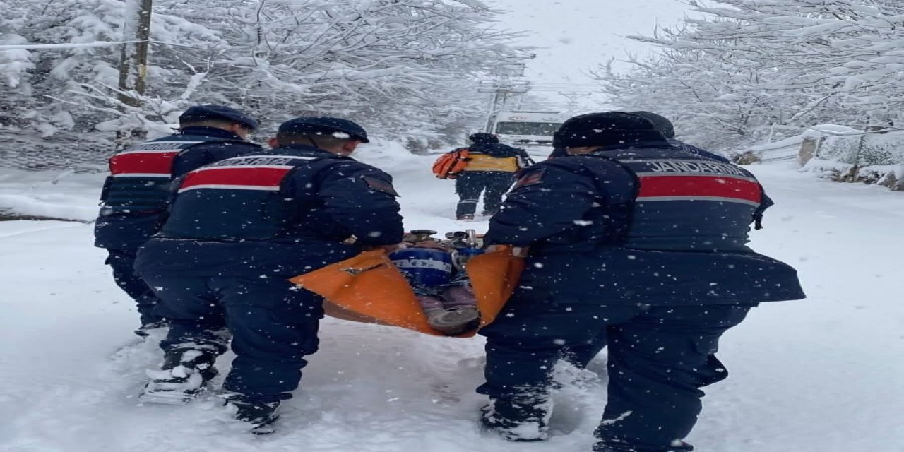 Hasta vatandaşa jandarma ulaştı