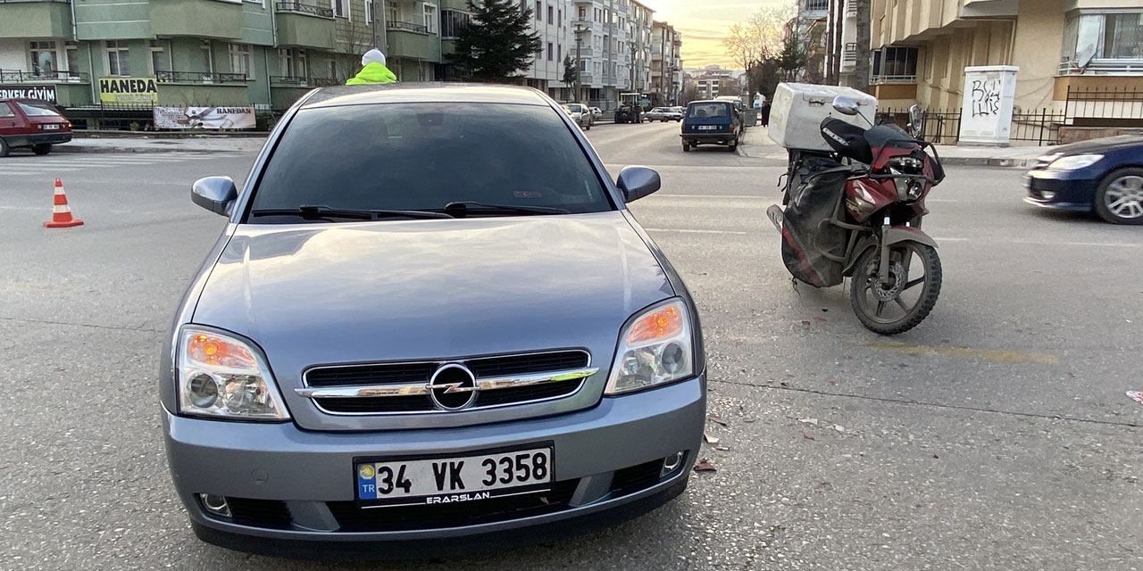 Otomobil ile motosiklet çarpıştı: 1 yaralı